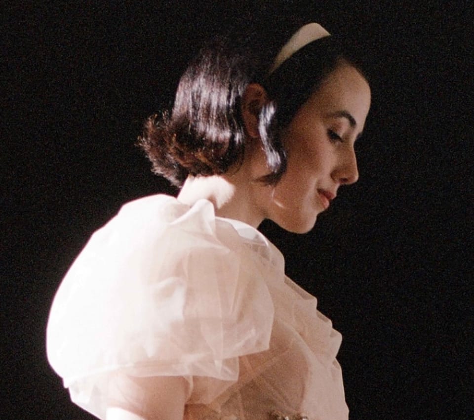 The Late Studio | ISABELLA