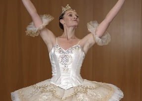 https://balletwithisabella.com/wp-content/uploads/2023/06/Screenshot-2023-06-26-at-12.20.06.jpg