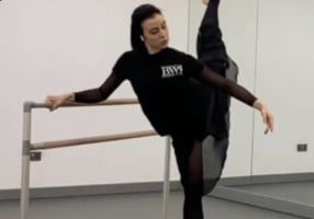 https://balletwithisabella.com/wp-content/uploads/2023/06/Screenshot-2023-06-26-at-14.49.47.jpg