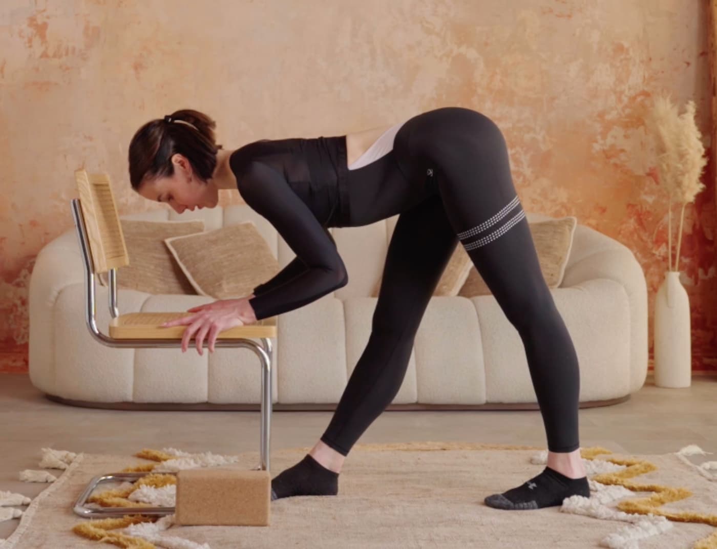 Level 1: Day 2 Heavenly Hamstrings